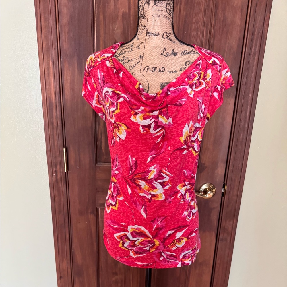rafaella woman short sleeved floral knit top size 2X